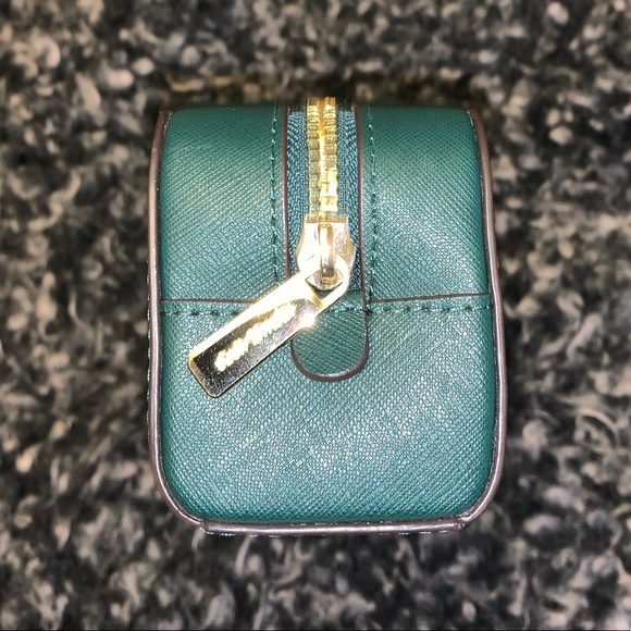 MICHAEL KORS COSMETIC/PENCIL CASE - Picture 5 of 5